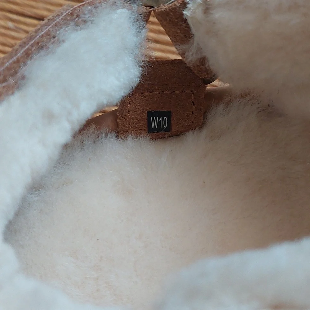 Teva Hurricane Shearling Sandals *FINAL PRICE* - Picture 9 of 11